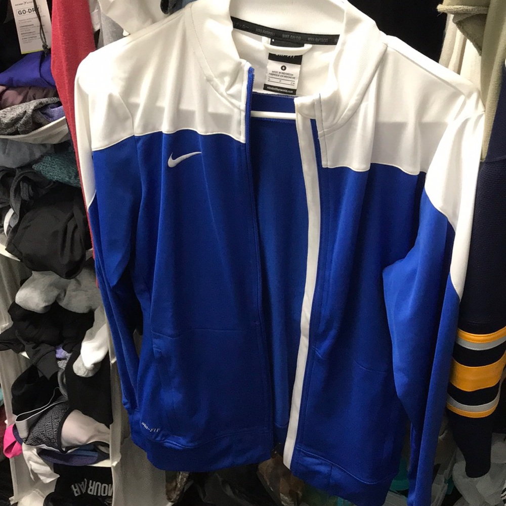 Nike zip up